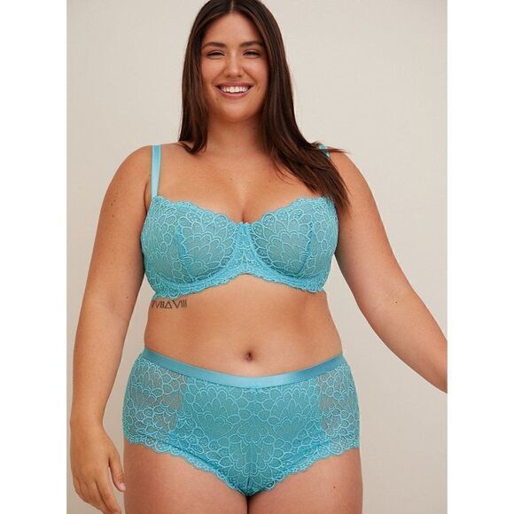 TORRID PEACOCK LACE MID RISE CHEEKY KEYHOLE BACK PANTY  PLUS 1X NEW - Picture 2 of 4